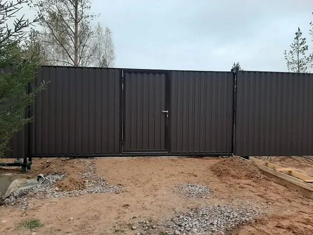 Забор Профнастил Вяхтелево
